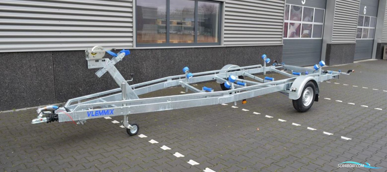 Vlemmix 1800 kg Trailer Bootstrailer 2023, Niederlande
