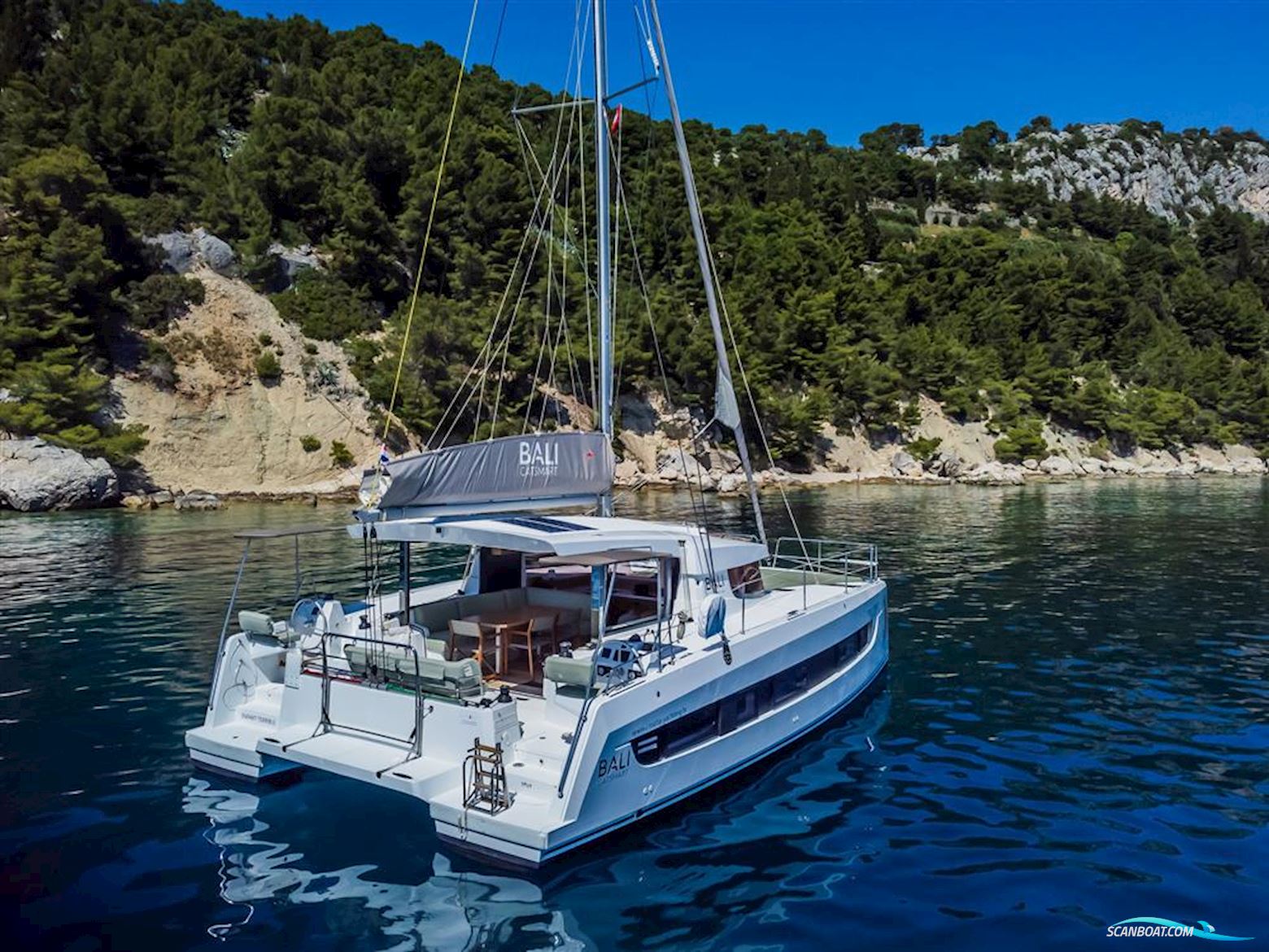 Bali Catamarans Catsmart
