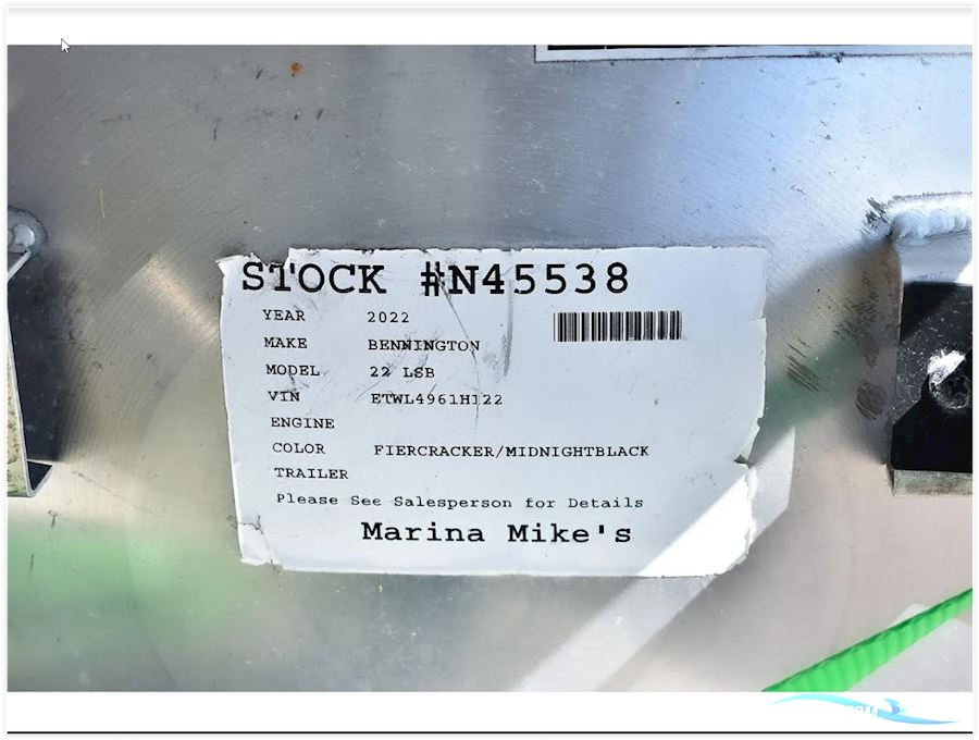 Bennington L22 Quad Bench Saltwater