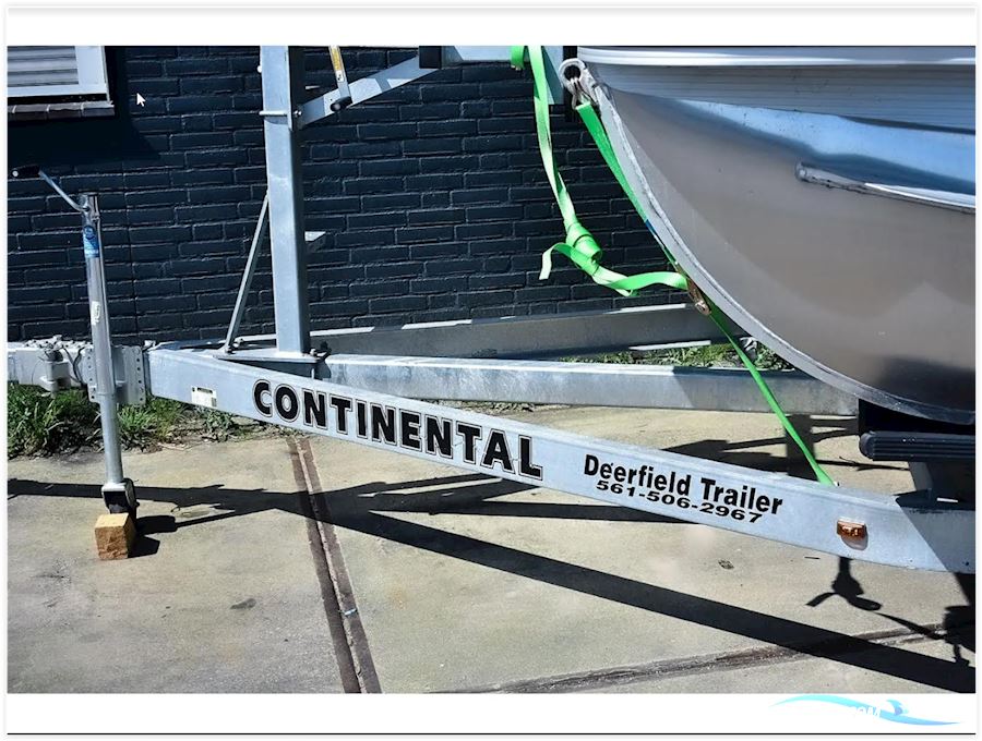 Bennington L22 Quad Bench Saltwater