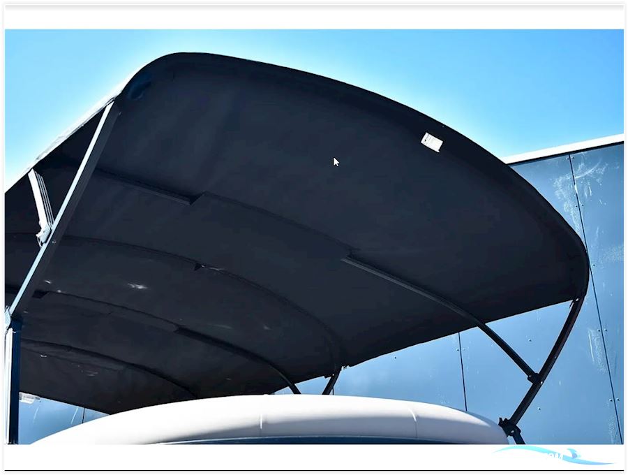 Bennington L22 Quad Bench Saltwater