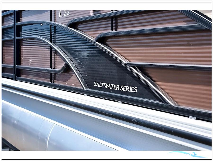 Bennington L22 Quad Bench Saltwater