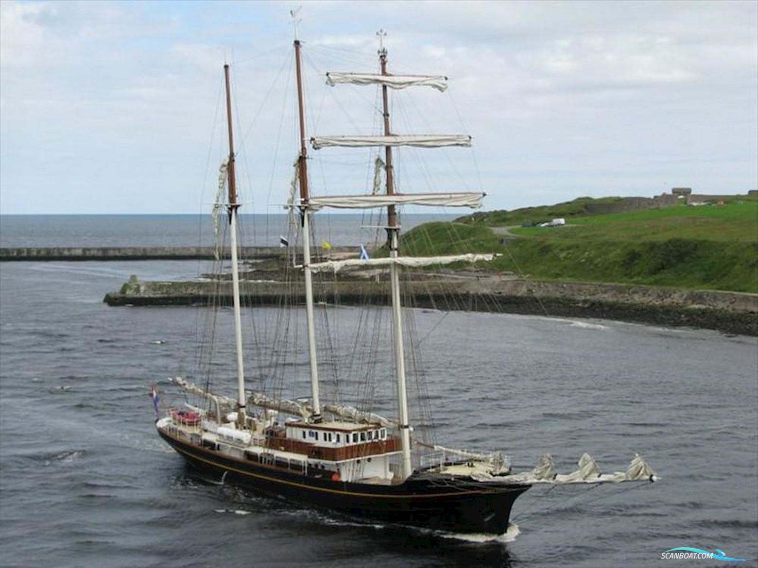Royal Tallship 3-Mast Sail Schooner