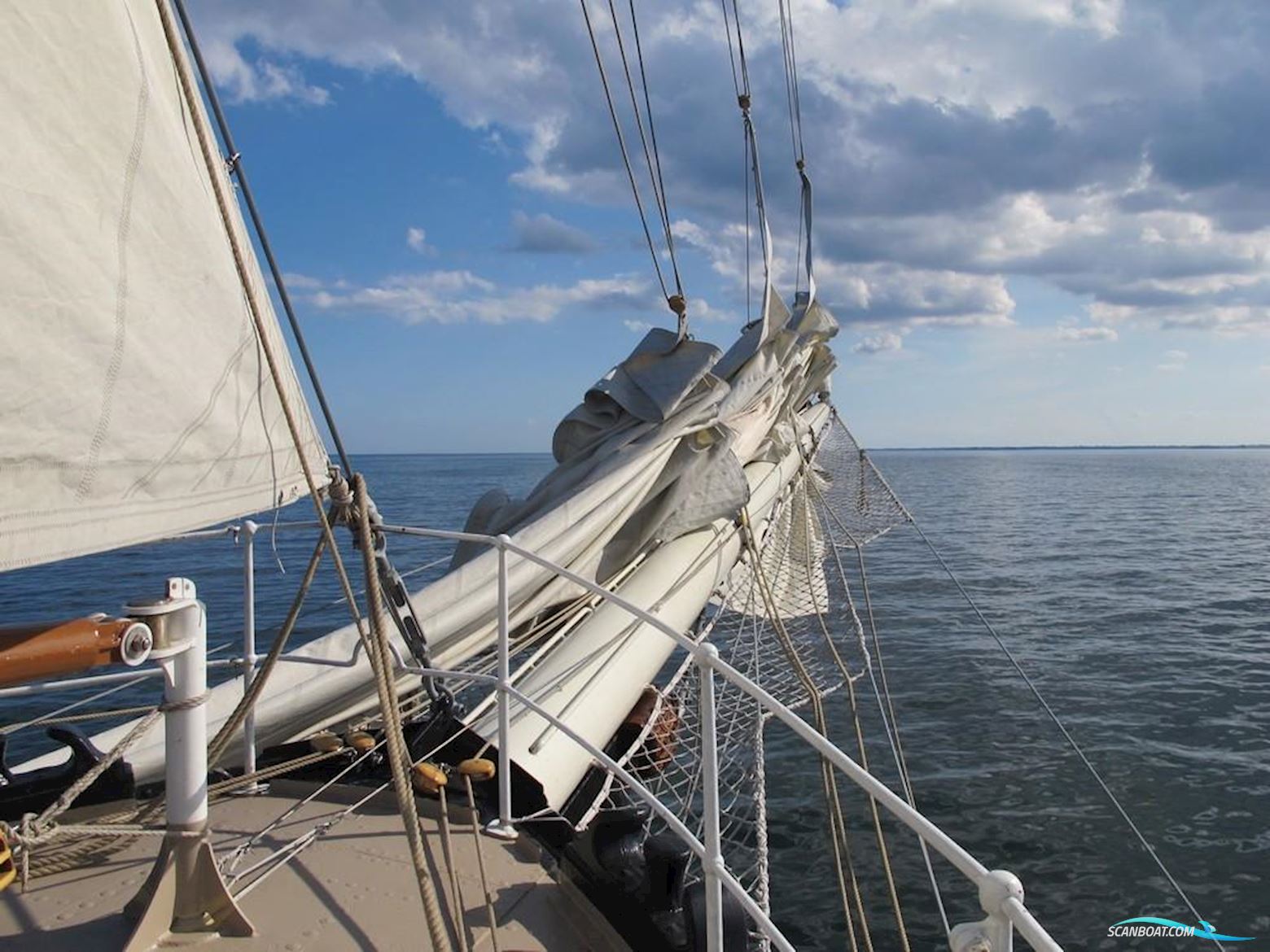 Royal Tallship 3-Mast Sail Schooner