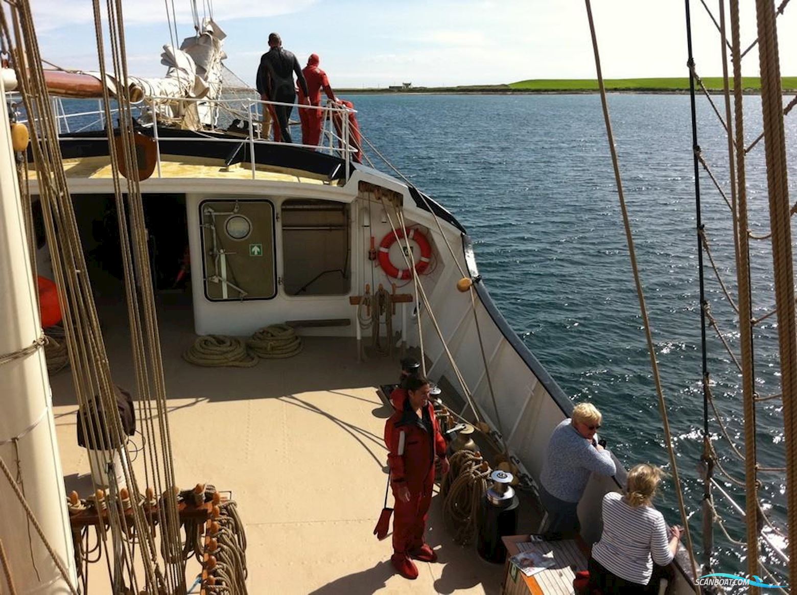 Royal Tallship 3-Mast Sail Schooner