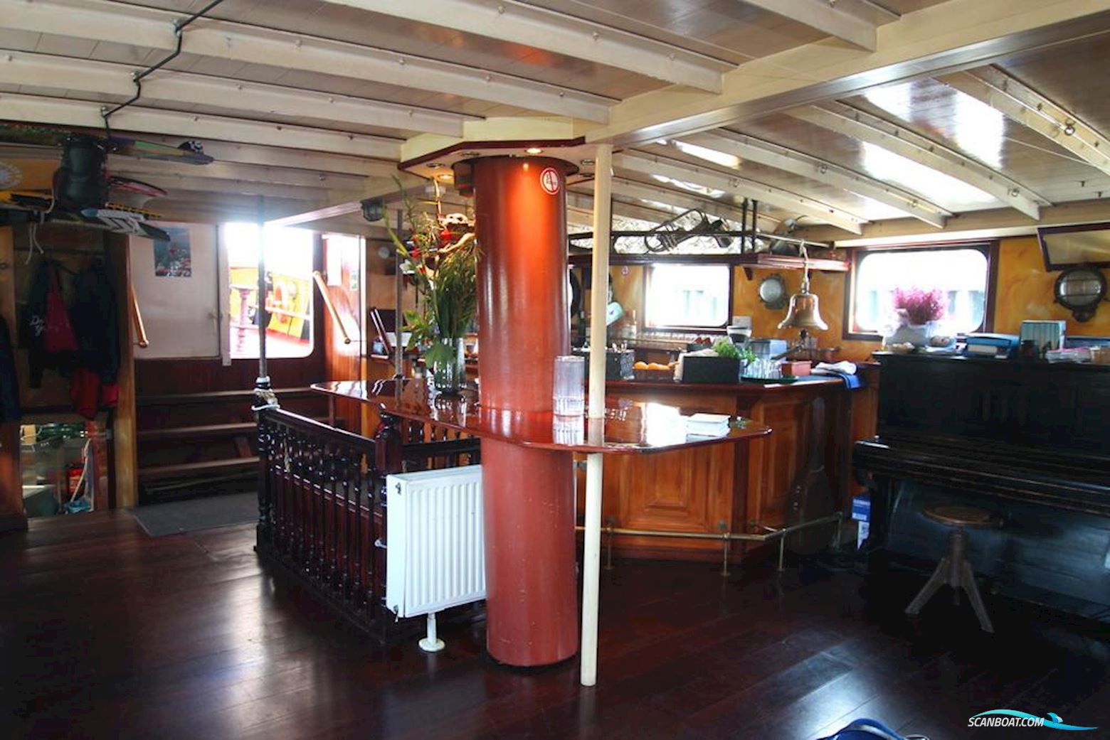 Schooner Topsail