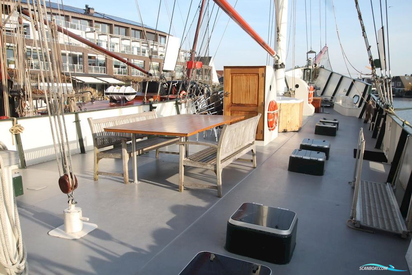 Traditional Barkentijn