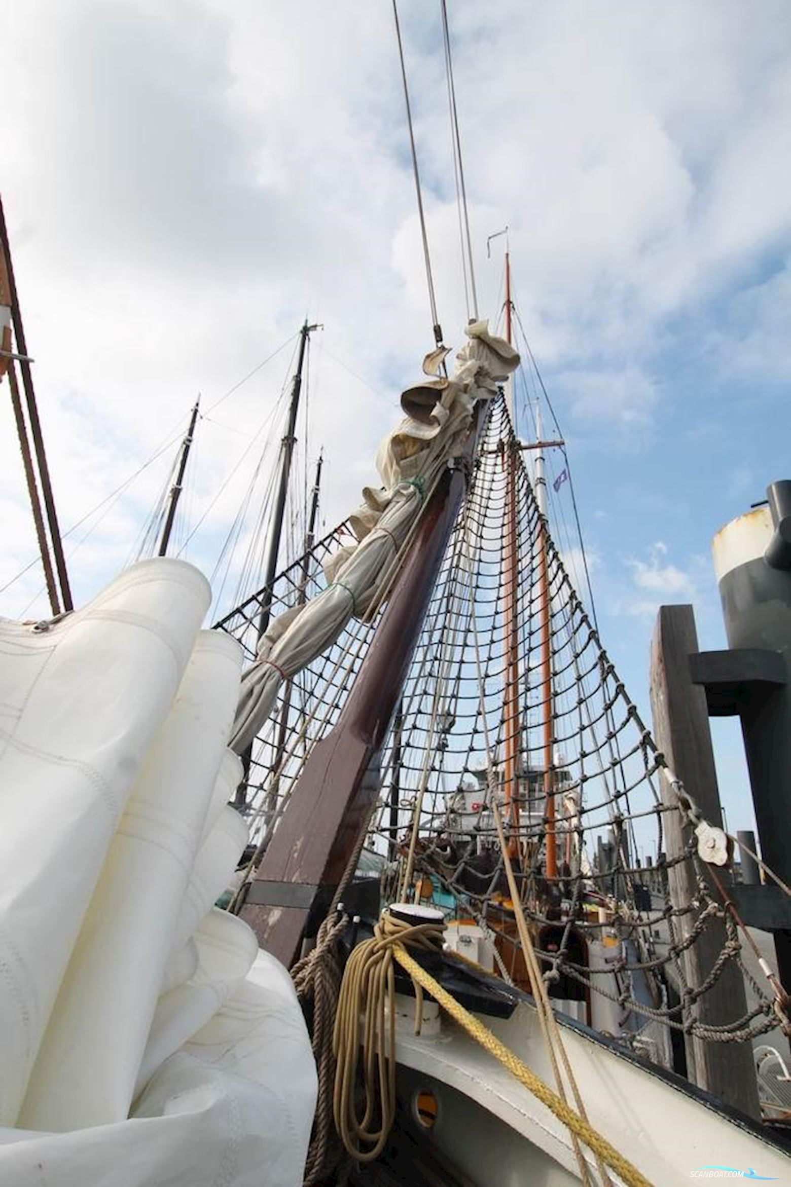 Traditional Wad- en Sontvaarder