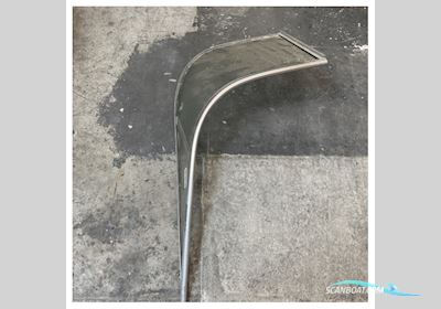 Bayliner 185 Bowrider Port Windshield Front Window Bootszubehör 2026, Niederlande