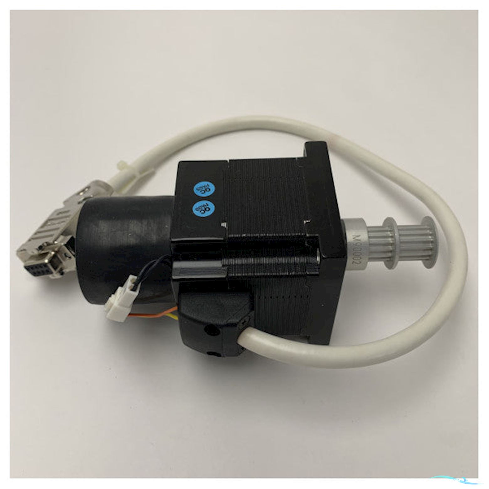 Intellian V1-4003 Cross Level Drive Motor Set With Brake For V110