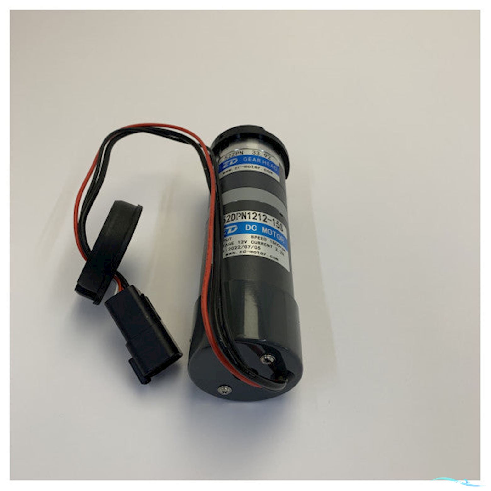 Lewmar B19254 SureShade DC Motor with Gear Head
