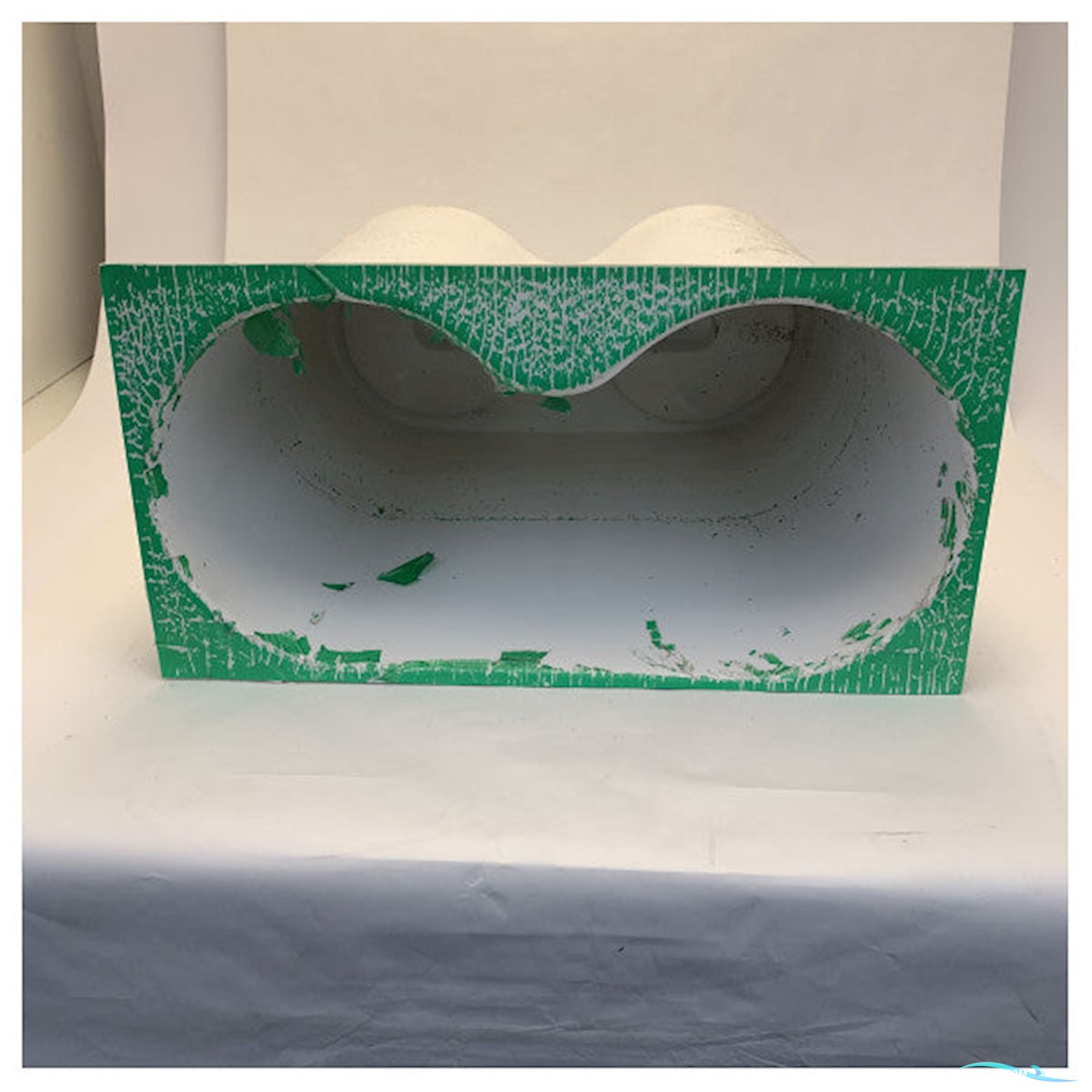 Moonlight Moody 45 Decksaloon Gasbin From Fibreglas White Coated - Ppg2439