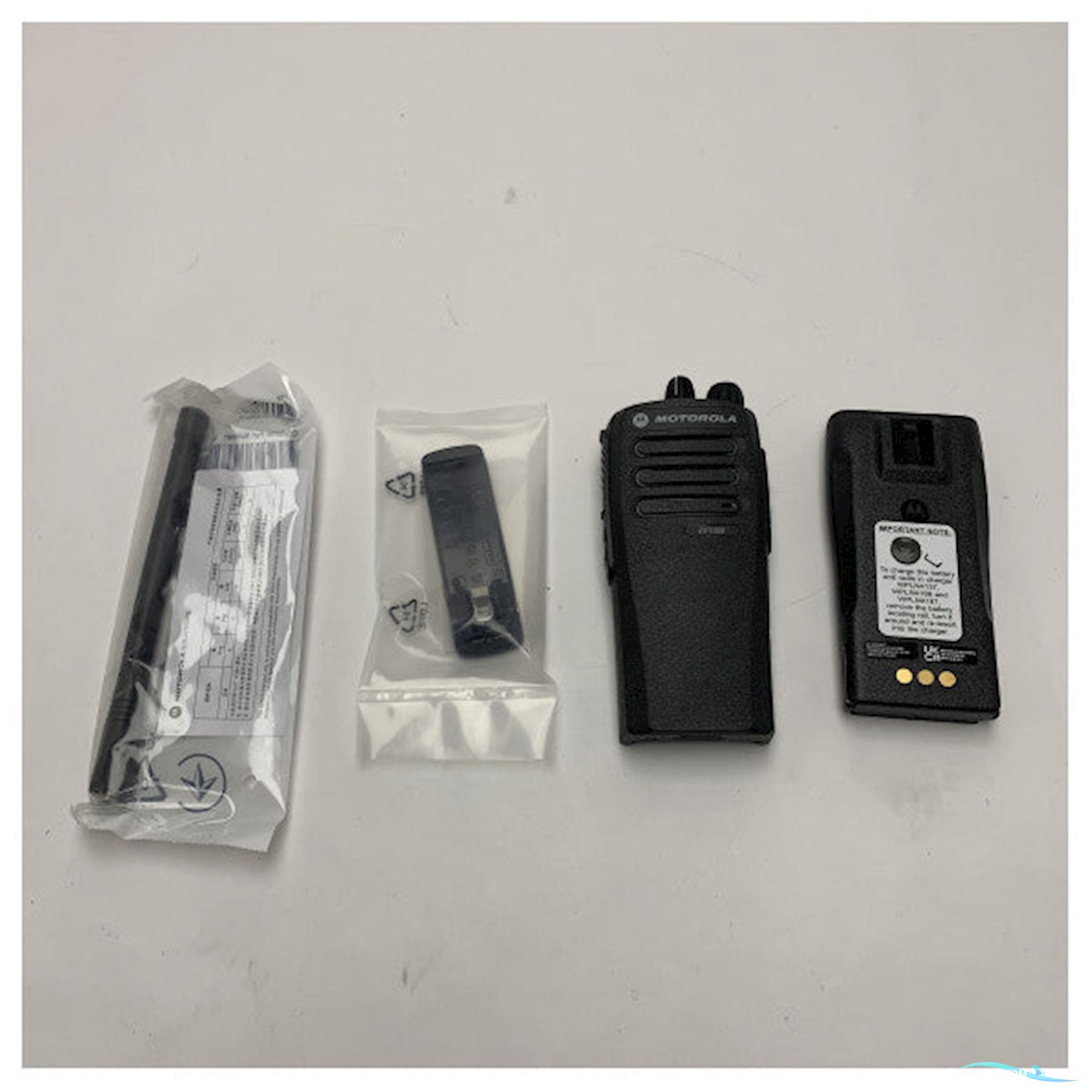 Motorola DP1400 Vhf Uhf Digital Handheld Two-Way Radio - Mdh01Jdc9JC2Anb