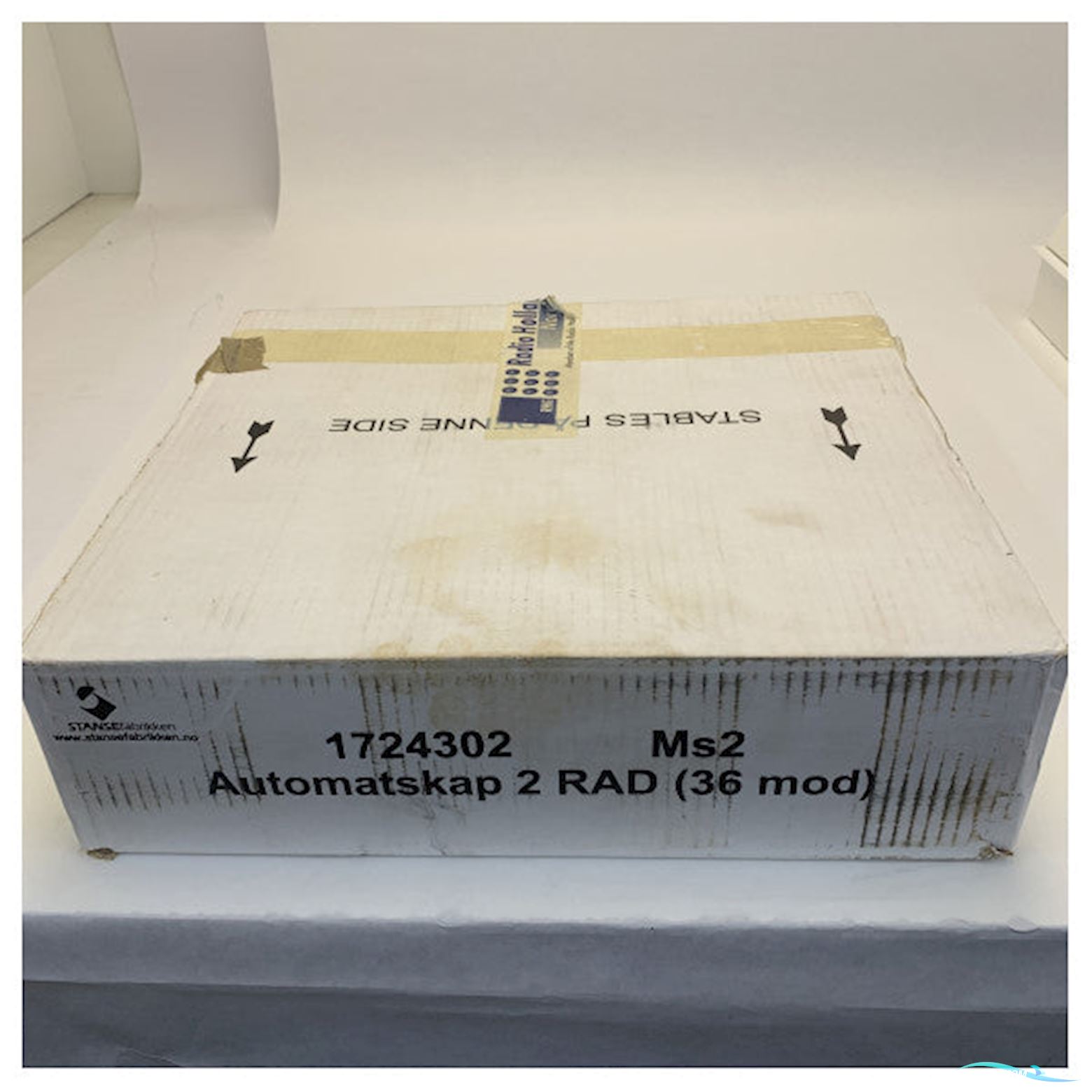 Onbekend Marine Electrical Distribution Panel with Circuit Breakers - 17 243 14-1