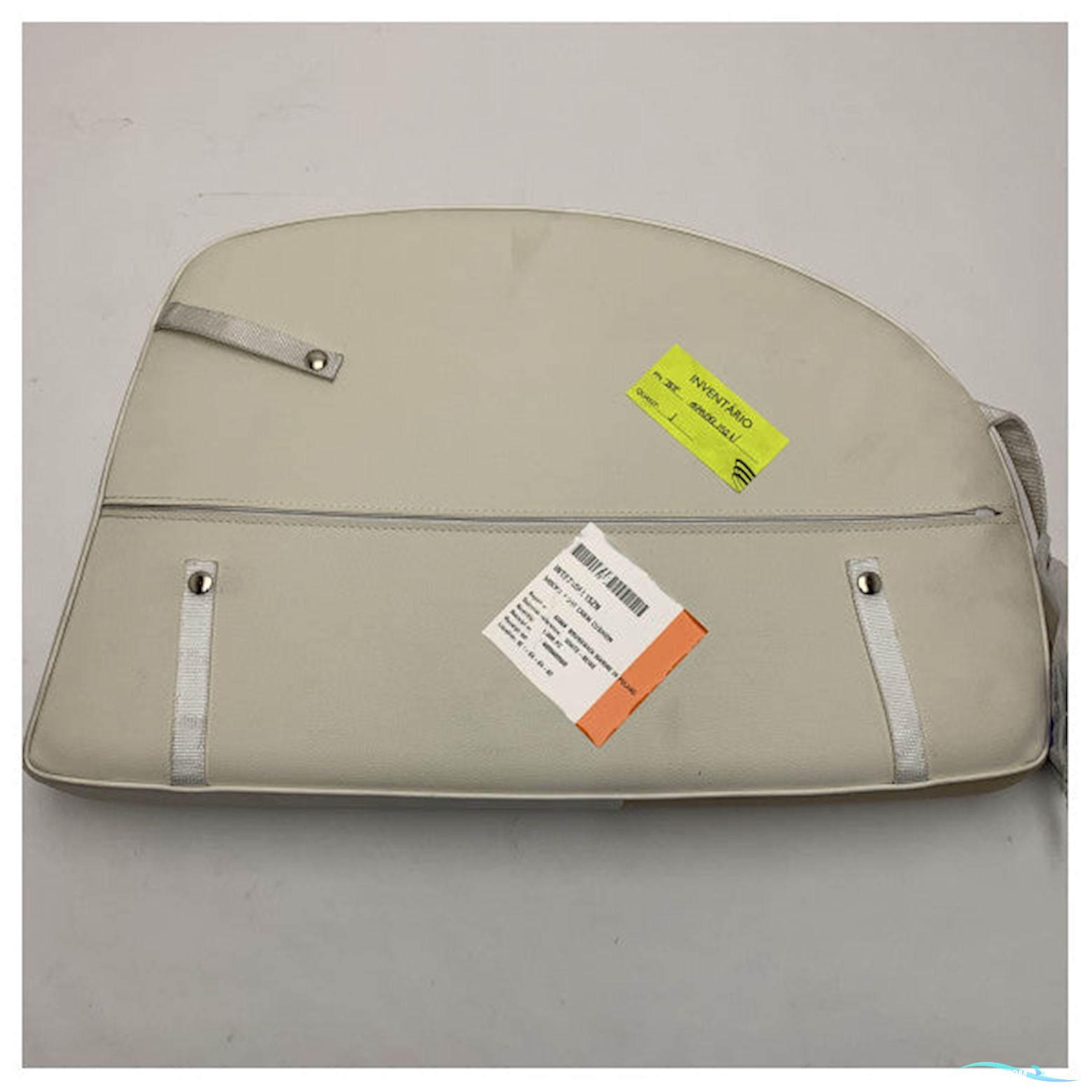 Quicksilver 540 Cruiser Right Cabin Cushion White - Beige - 878Del152N