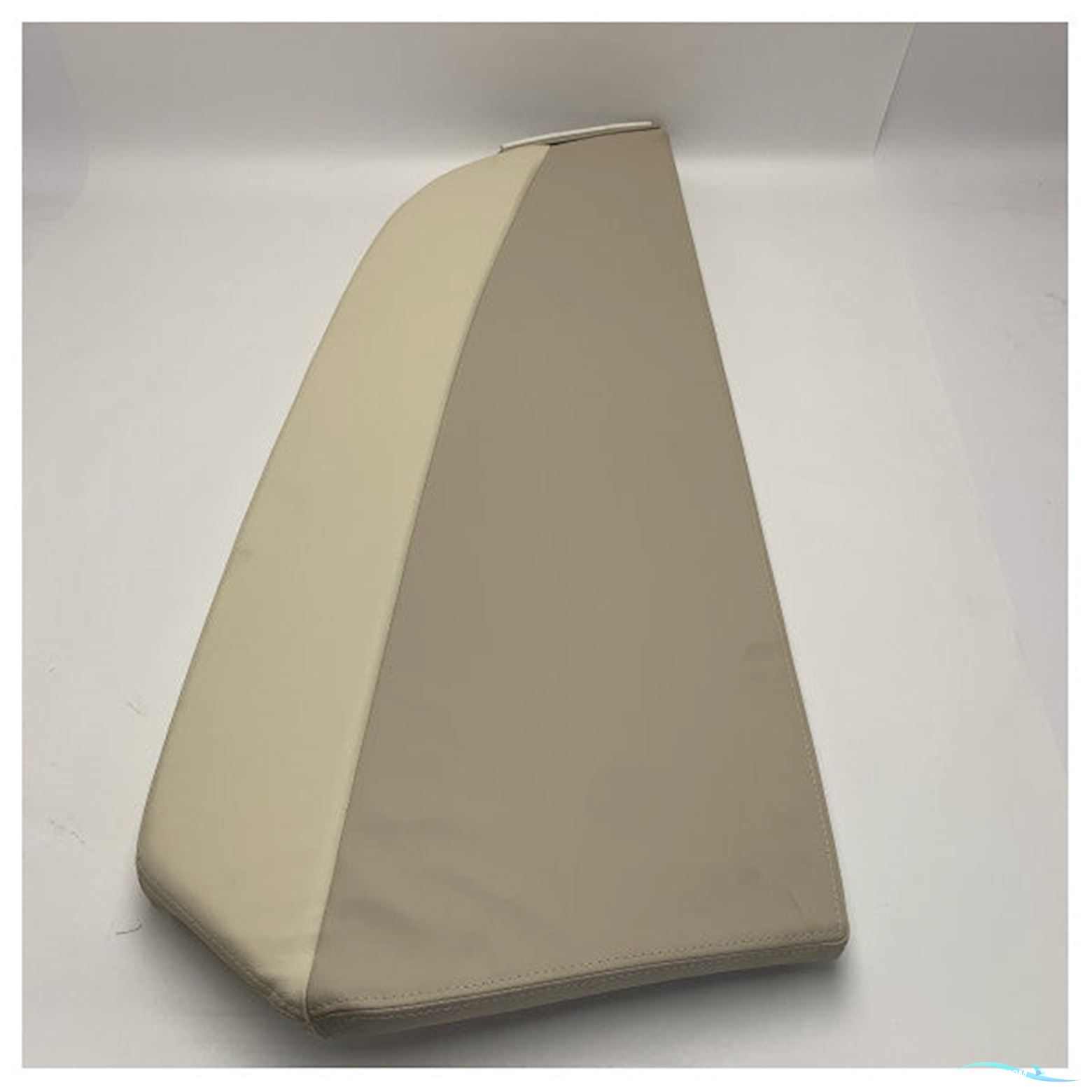 Quicksilver 555 Cabin Portside Sunlounge Cushion - 2284223 Bootszubehör 2025, Niederlande