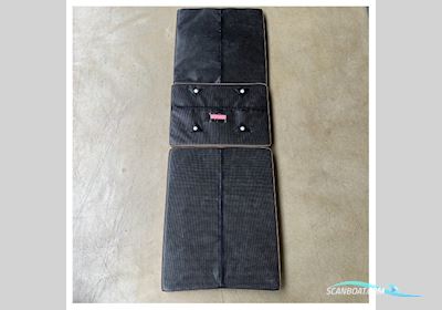Quicksilver Activ 605 Cruiser Sundeck Center Cushion Brown - 2336527 Bootszubehör 2026, Niederlande