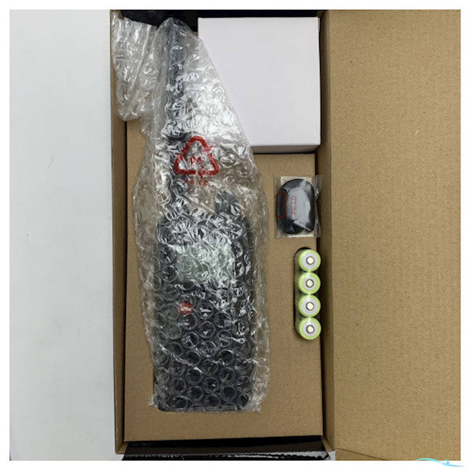 Radio Ocean Pocket 2400 Portable Vhf Marine Radio - Reliable Waterproof Handheld