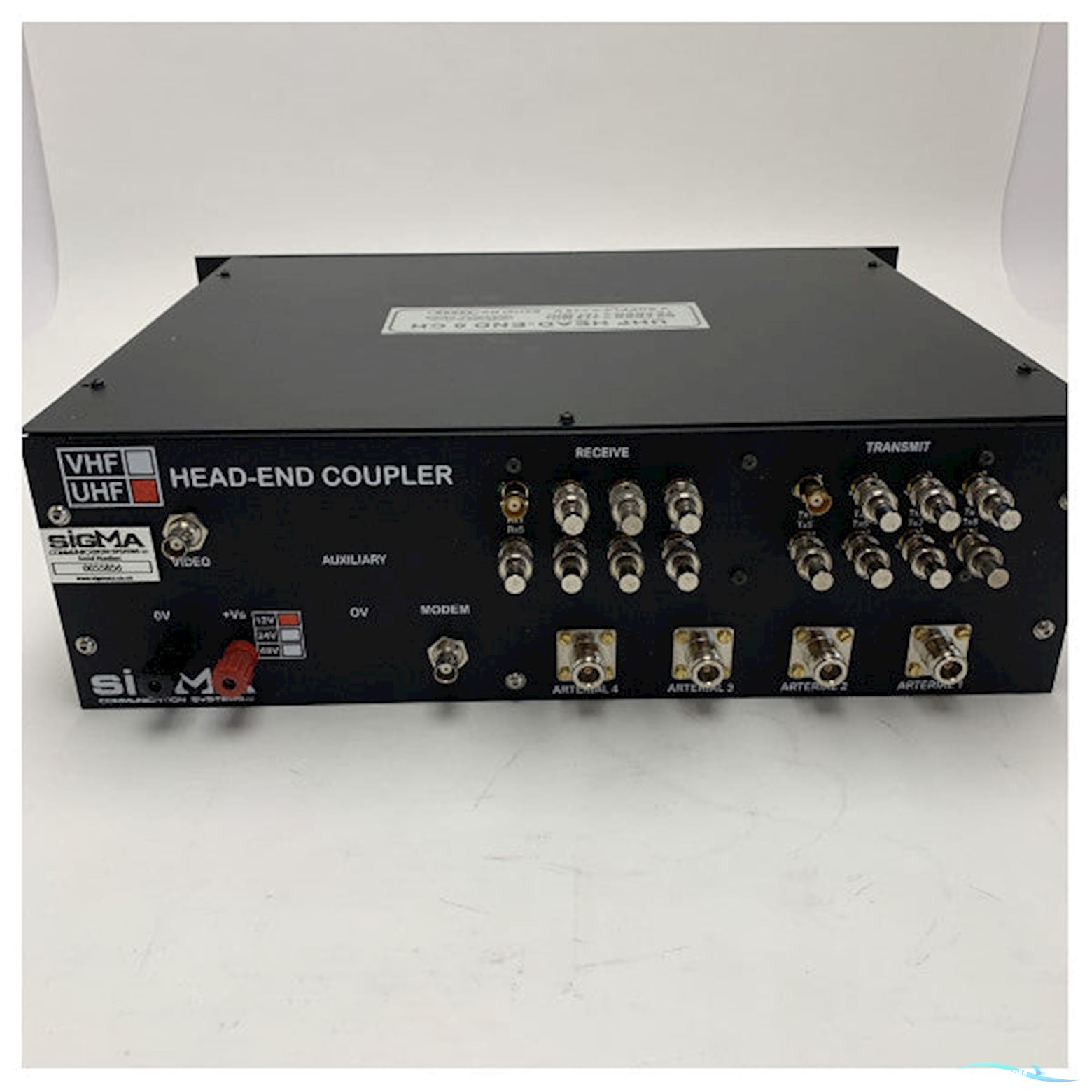 Sigma UHF 8-Way Head-End Combiner 12V for Reliable Marine Communication Systems