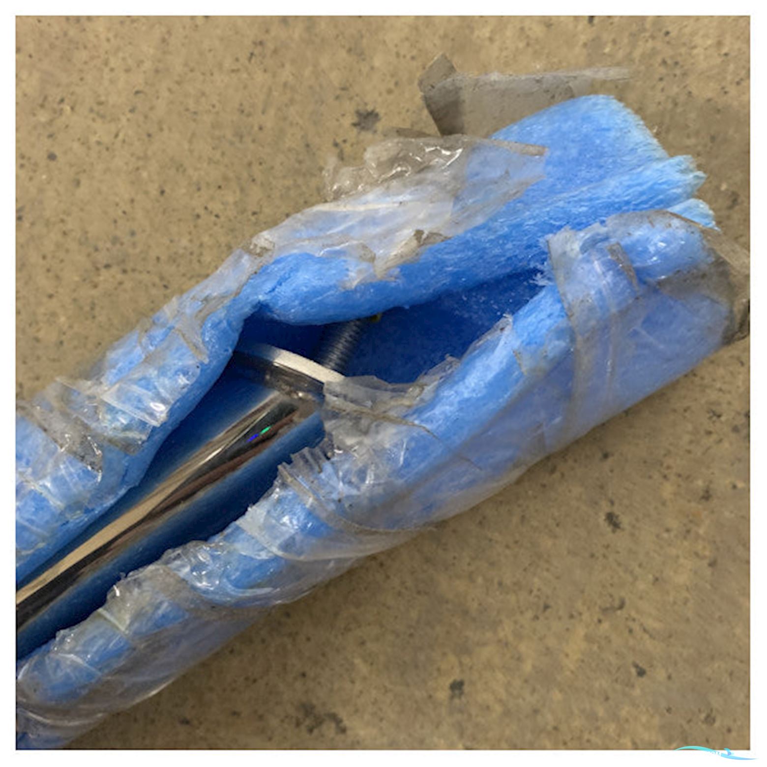 Uttern 5500 DC Stainless Steel Bow Rail Kit - 870667