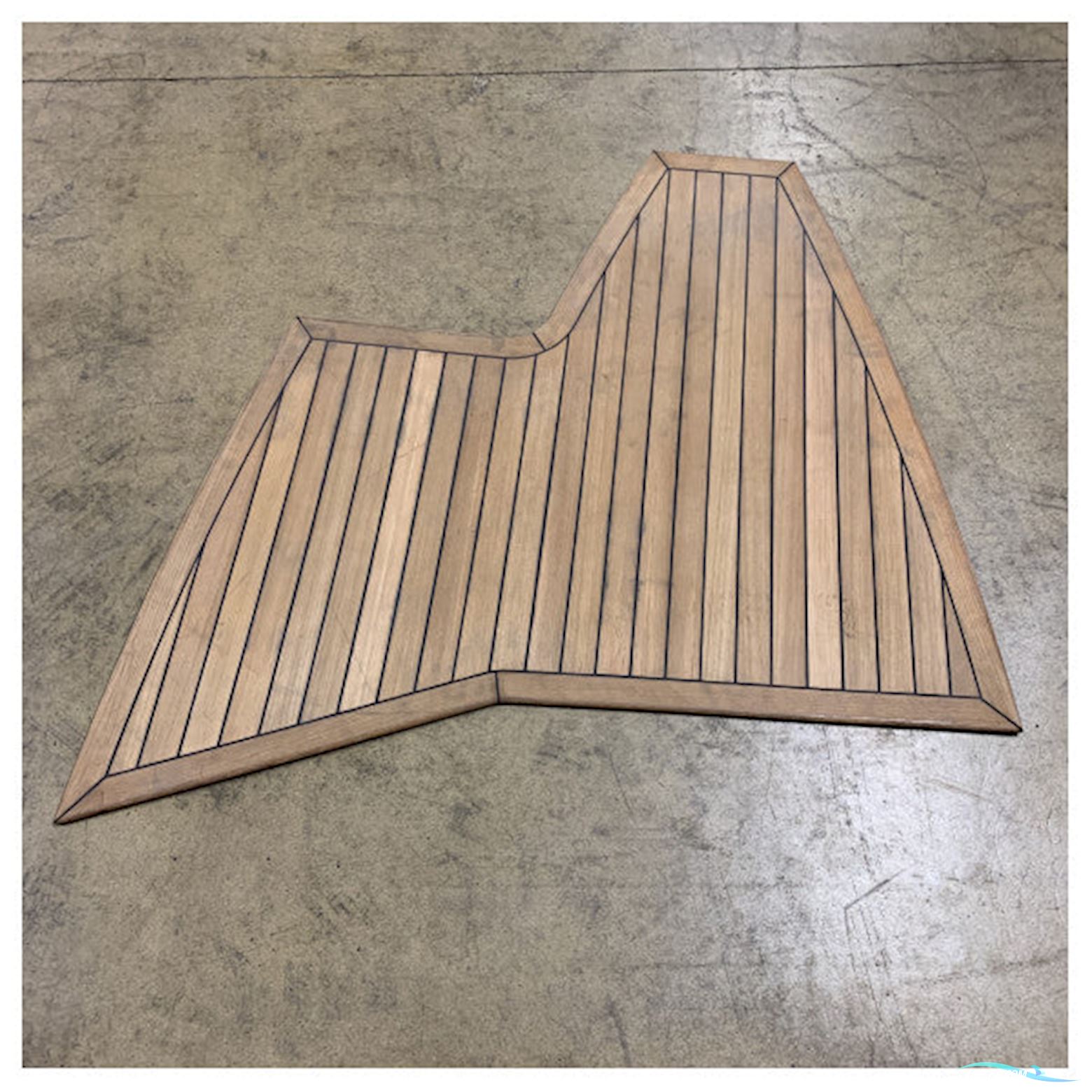 Uttern S49/51 Original Forward Teak Cockpit Floor Kit - 2085274 Bootszubehör 2025, Niederlande