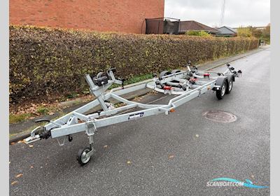 Variant Ocean BB 2000 kg. Bådtrailer Bootszubehör 2026, Dänemark