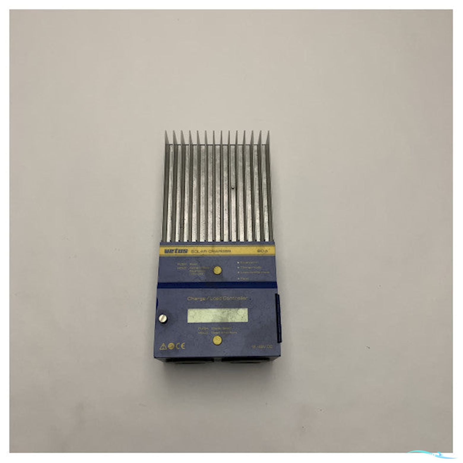 Vetus SS-60C 60A Solar Charger Load Control Unit 12 - 48V