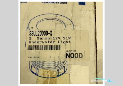 Vetus Underwater 12V 21W Xenon HID Marine Lamp with Durable Metal Housing - SSUL2000-X Bootszubehör 2026, Niederlande