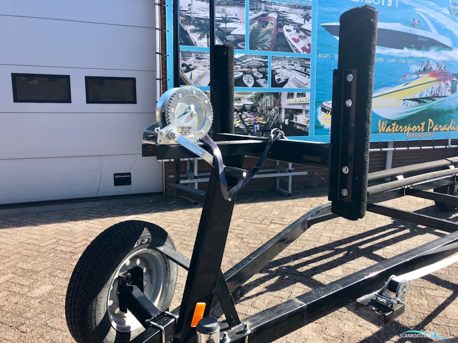 Pontoontrailer Stallingstrailer
