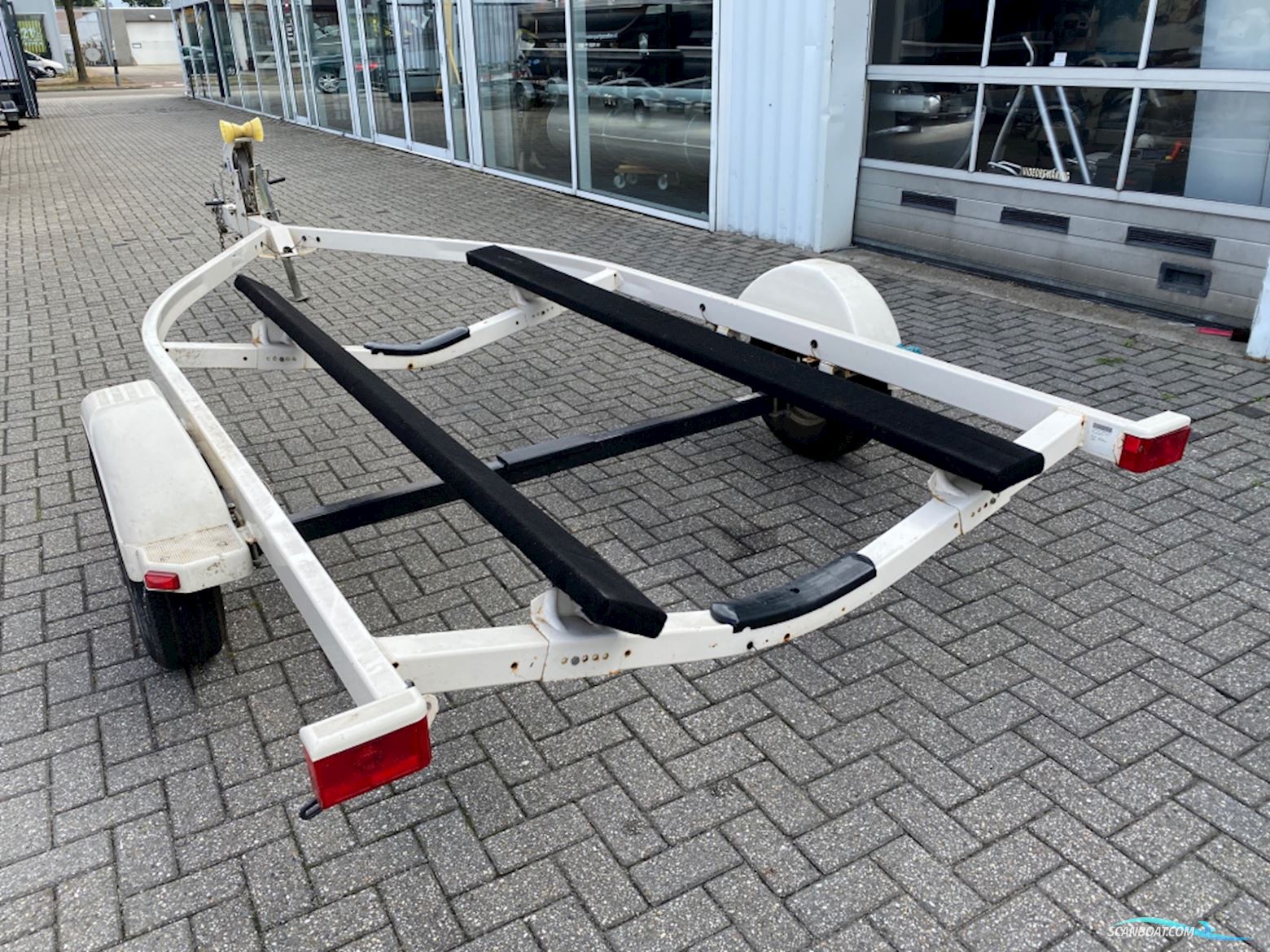 Usa Stallingstrailer 1-Asser