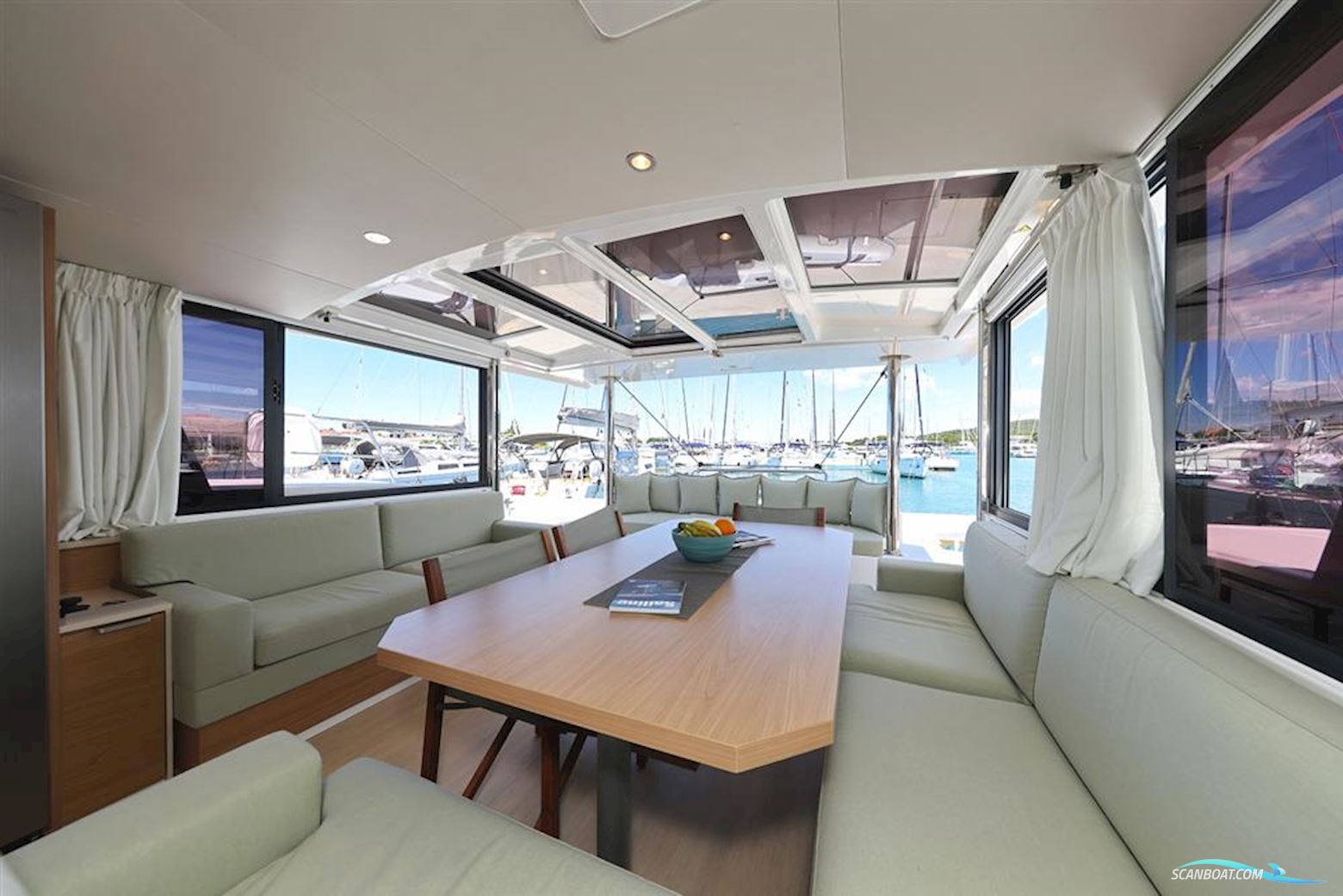Bali Catamarans 4.4
