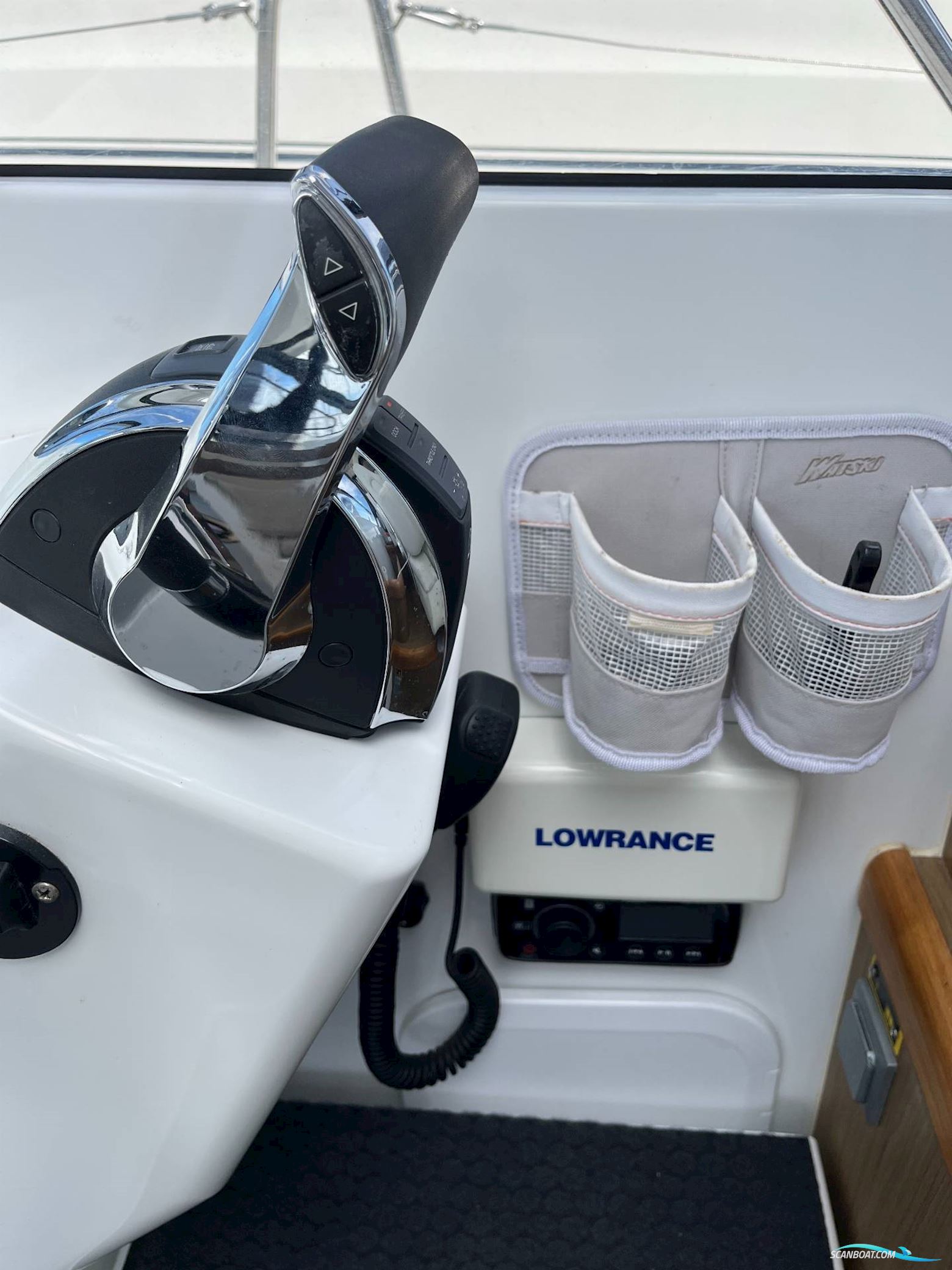 Beneteau Antares 8.80 m/ 250hk Mercury