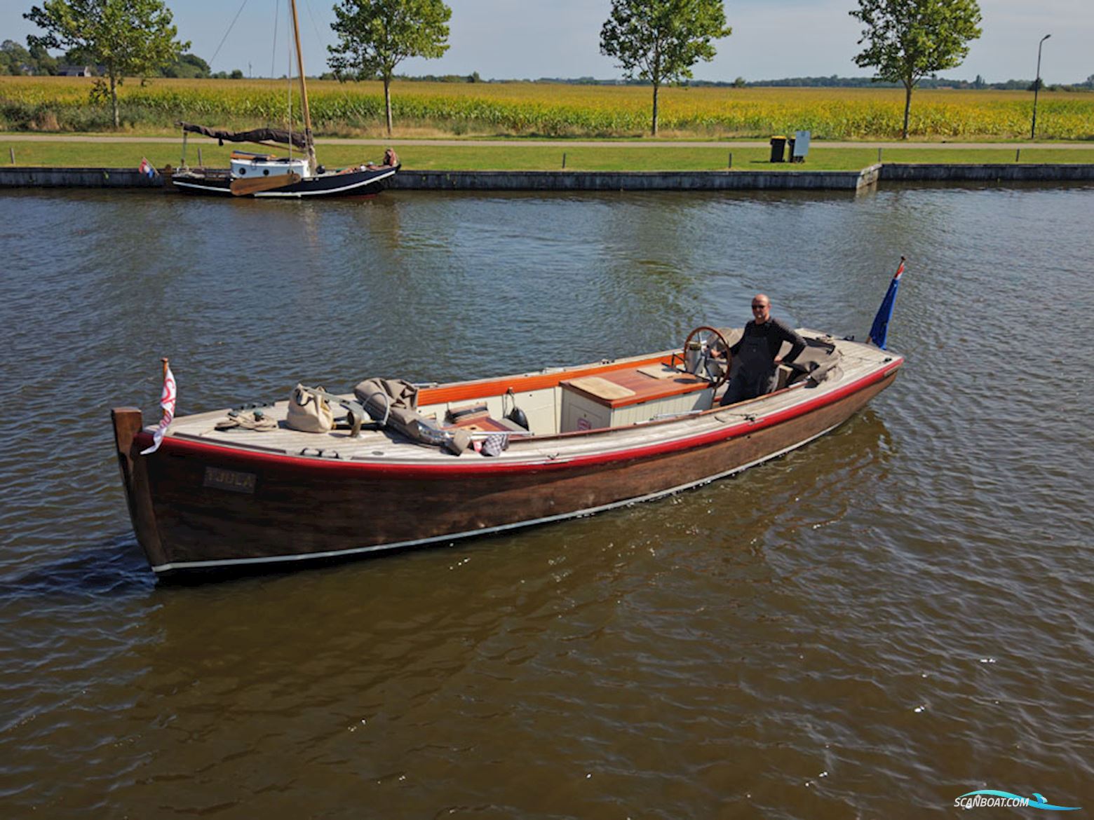 ex Marine Motorsloep 30