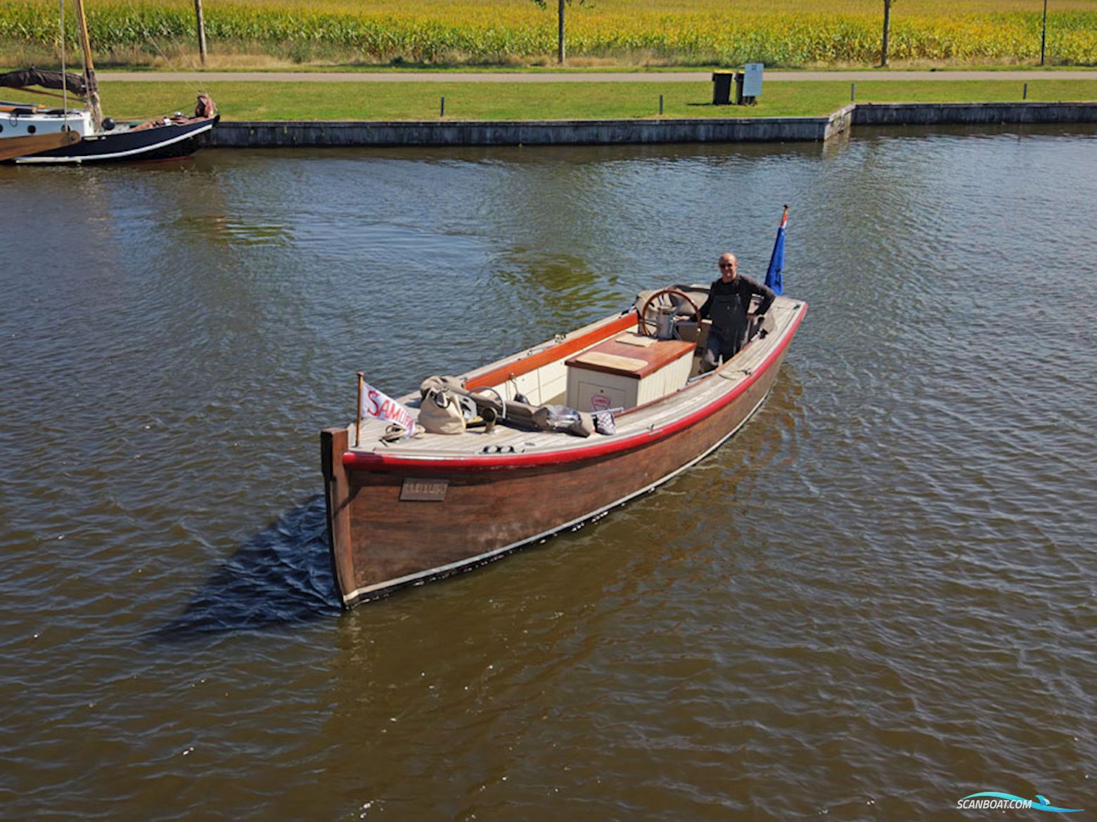 ex Marine Motorsloep 30