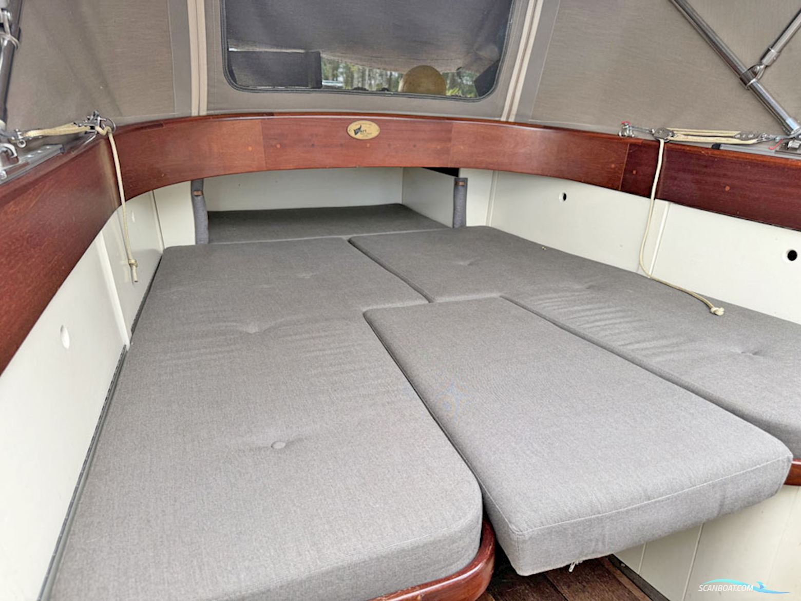 ex Marine Motorsloep 30
