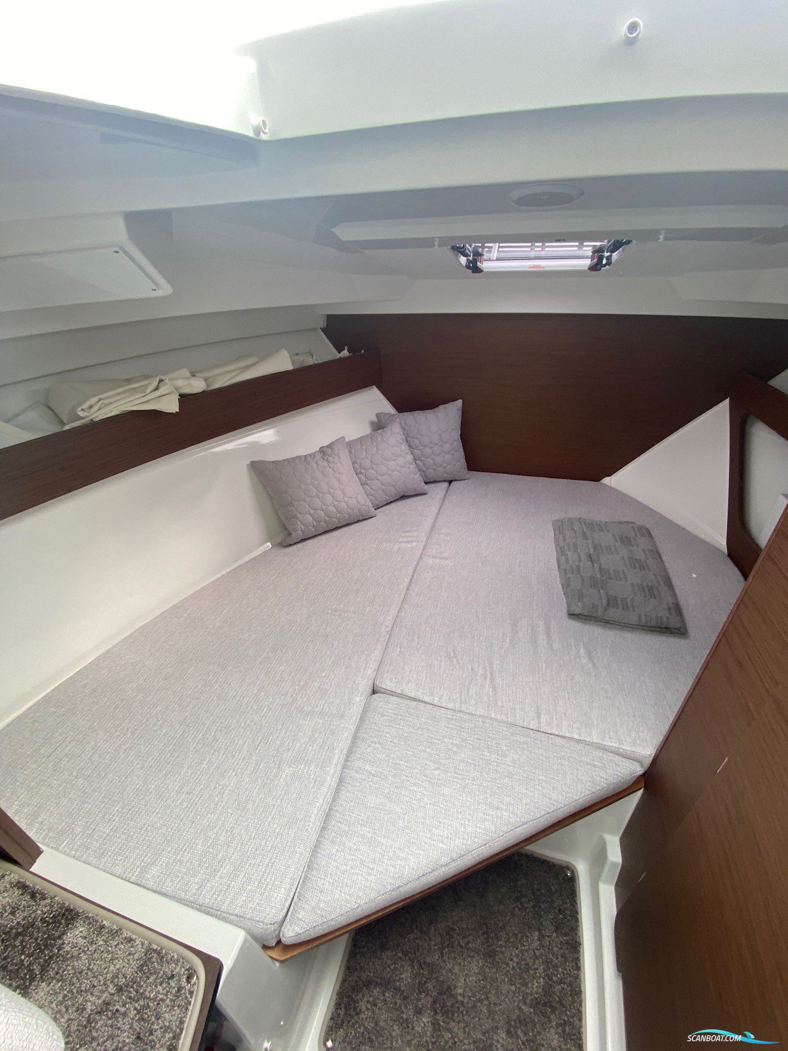 Jeanneau 795 Merry Fisher Serie2