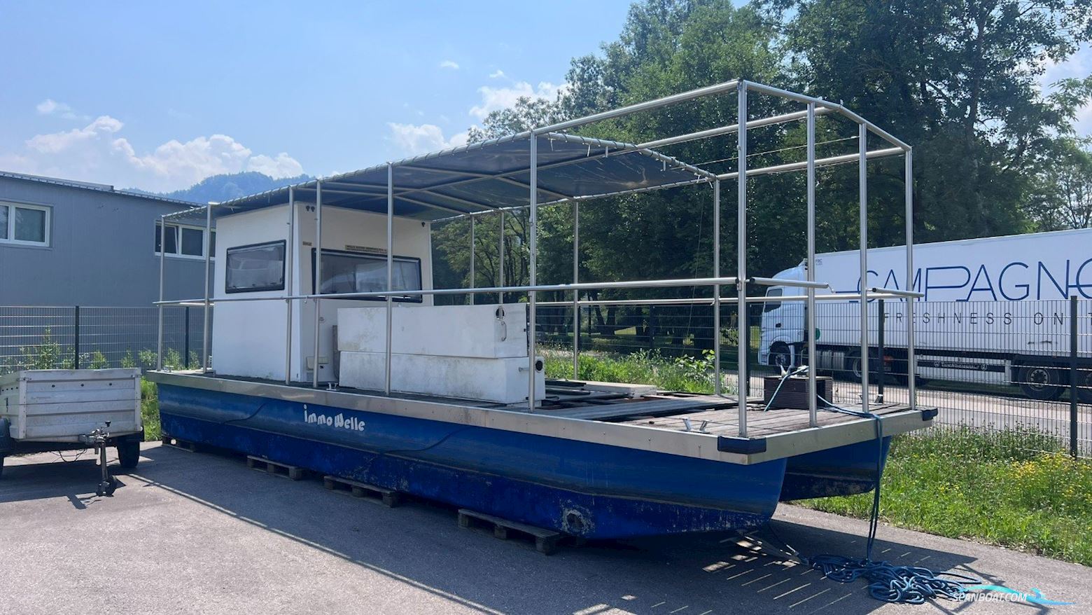 PONTOON BOOT - 2010 Boottype niet opgegeven 2010, met TORQUEEDO 2 KW motor, Oostenrijk