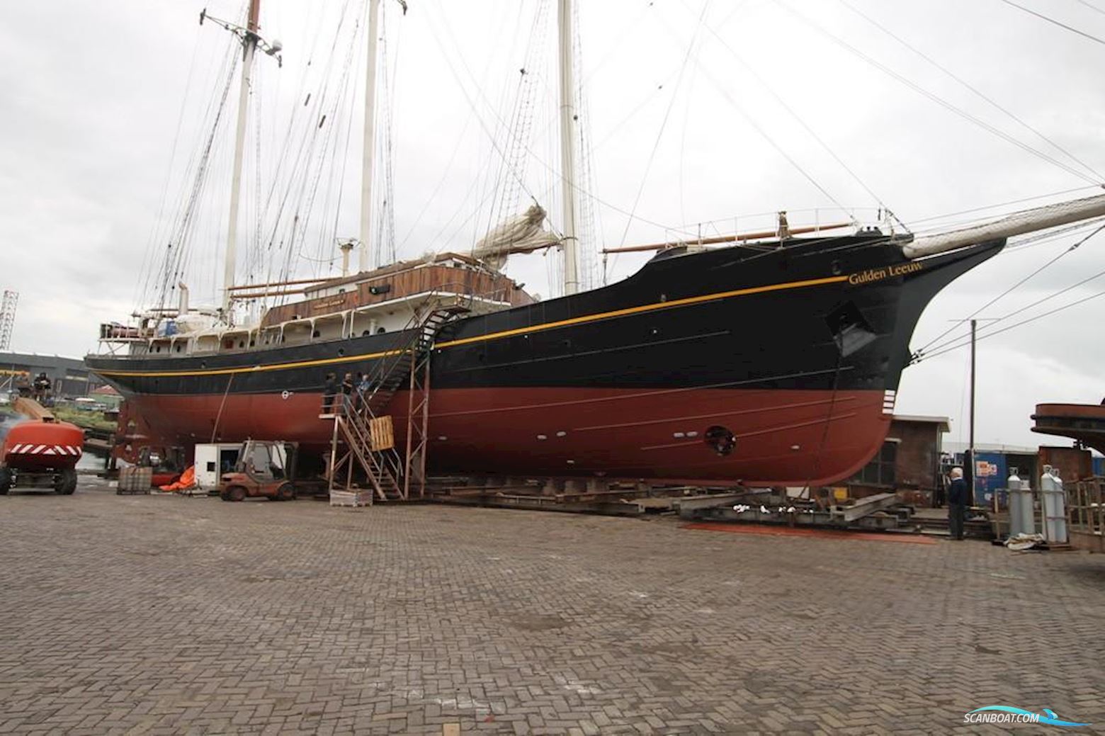 Royal Tallship 3-Mast Sail Schooner