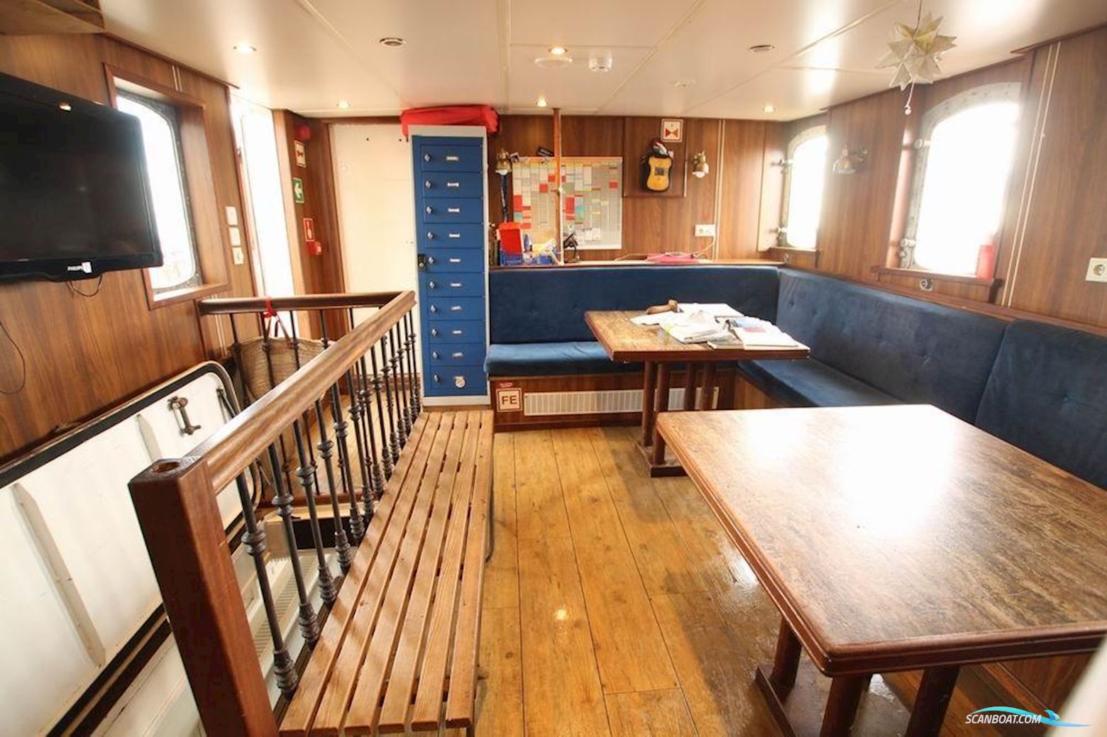 Royal Tallship 3-Mast Sail Schooner