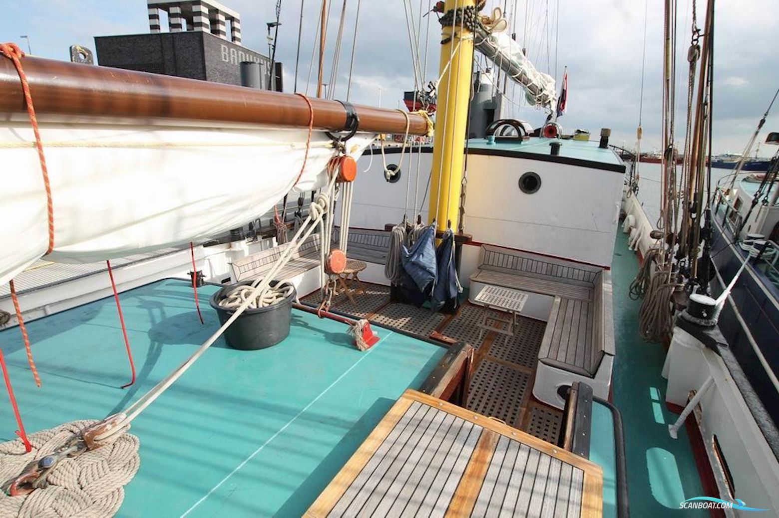 Traditional Wad- en Sontvaarder