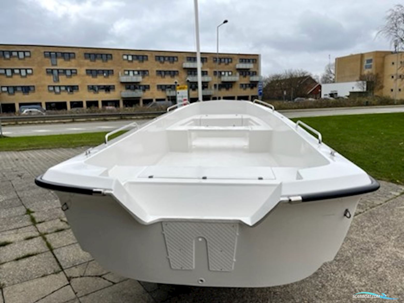 550 Nordic Fisk med dobbelt skrog - NYHED 