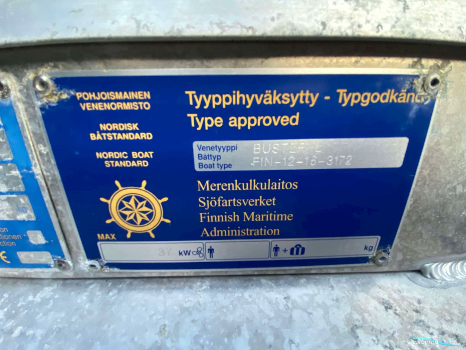 Buster L med 100 hk Yamaha