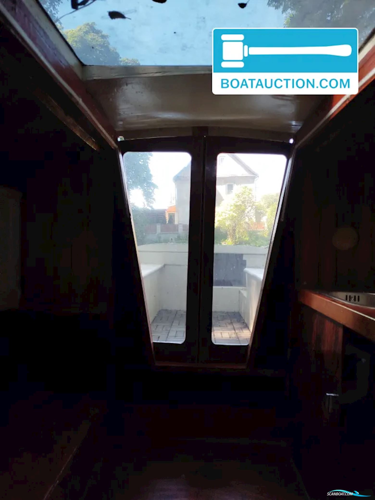 Cabinboat 700