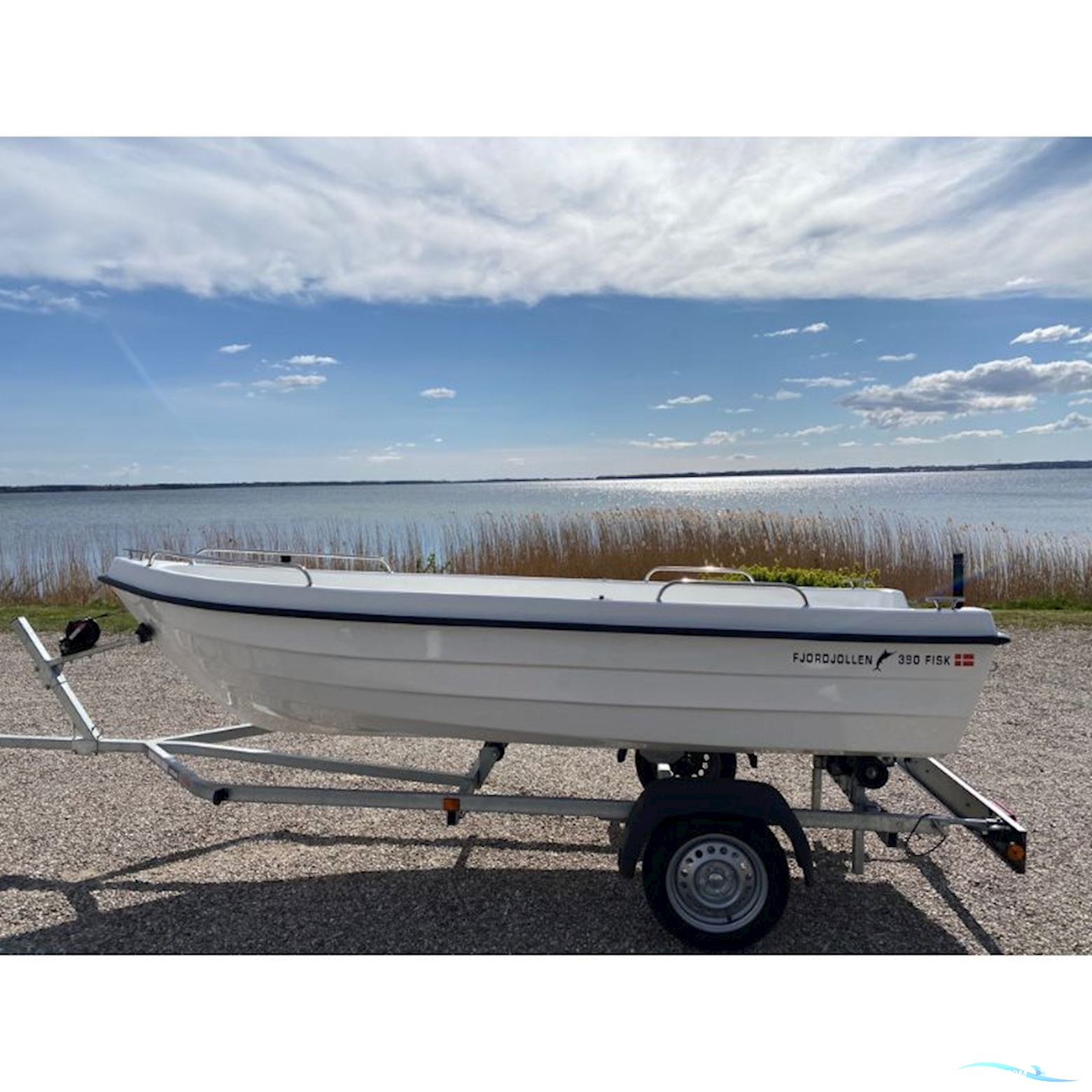 Fjordjollen 390 Fisk - Jolle med F2,5 HK påhængsmotor