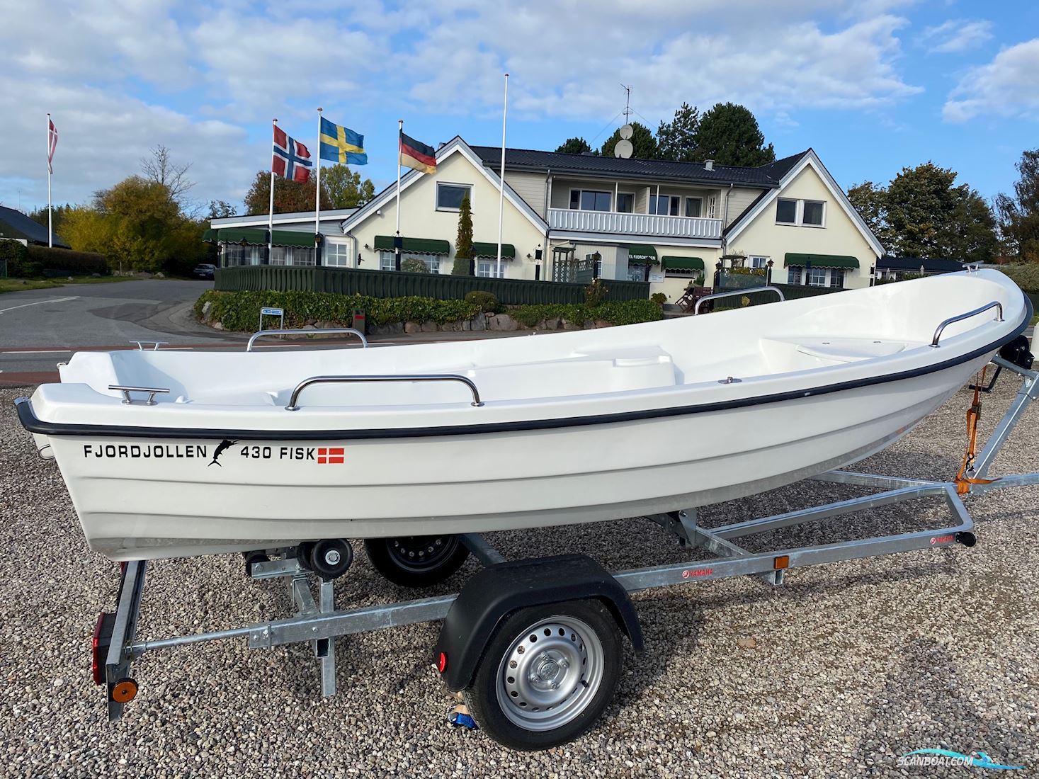 Fjordjollen 430 Fisk Med Motor