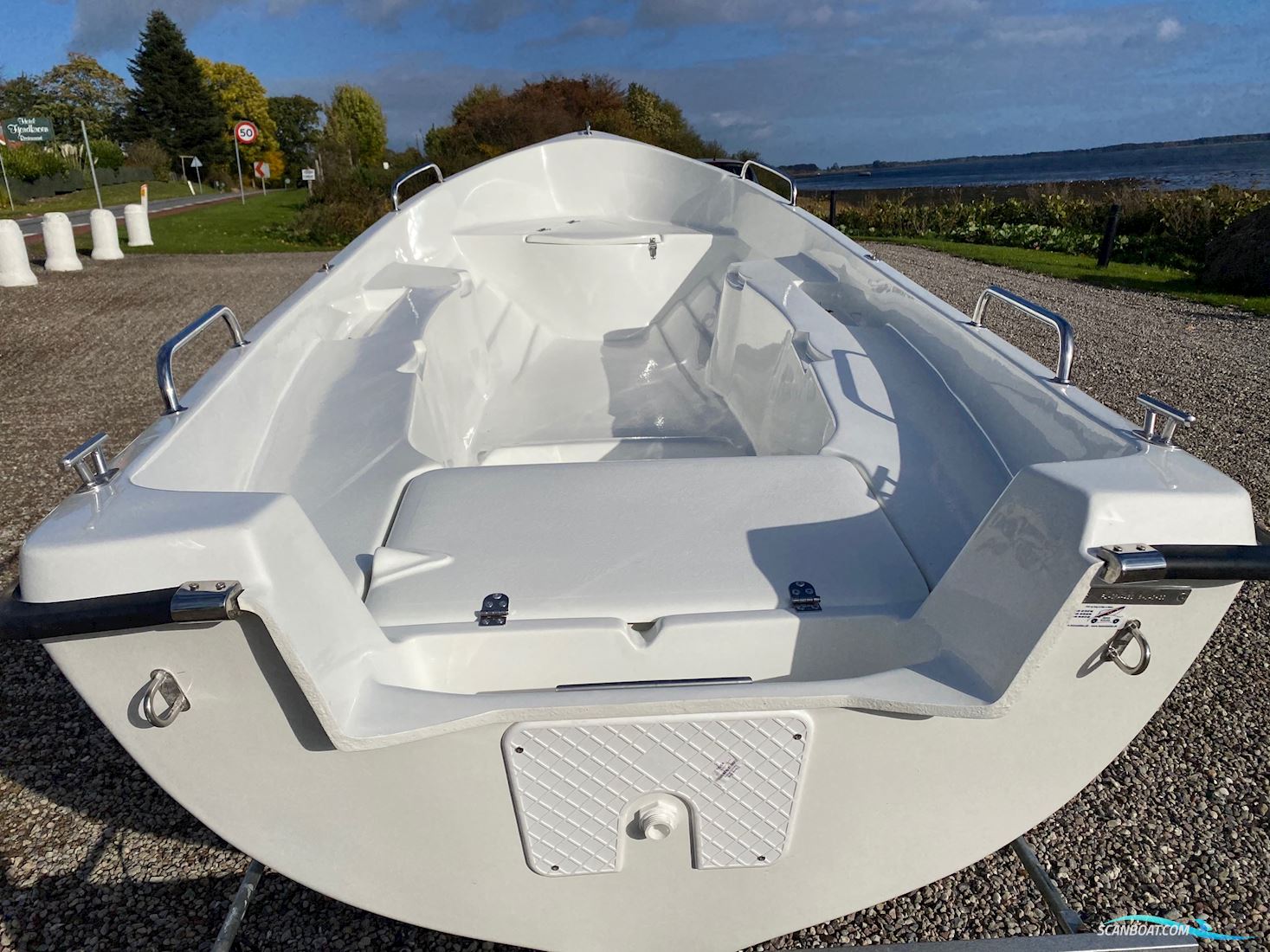 Fjordjollen 430 Fisk Med Motor