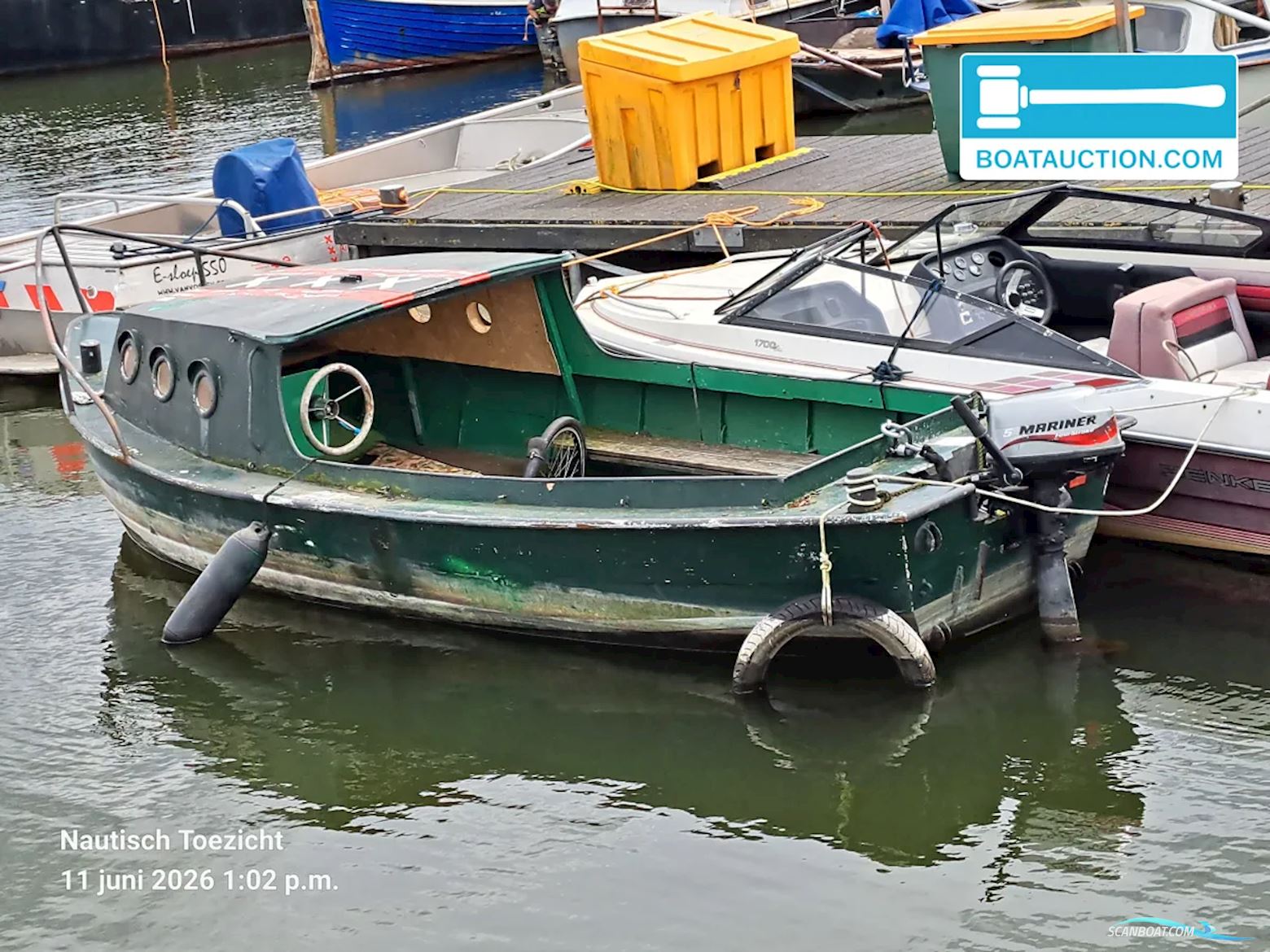 Kajuitvlet 530 Dinghy , met Mariner motor, The Netherlands