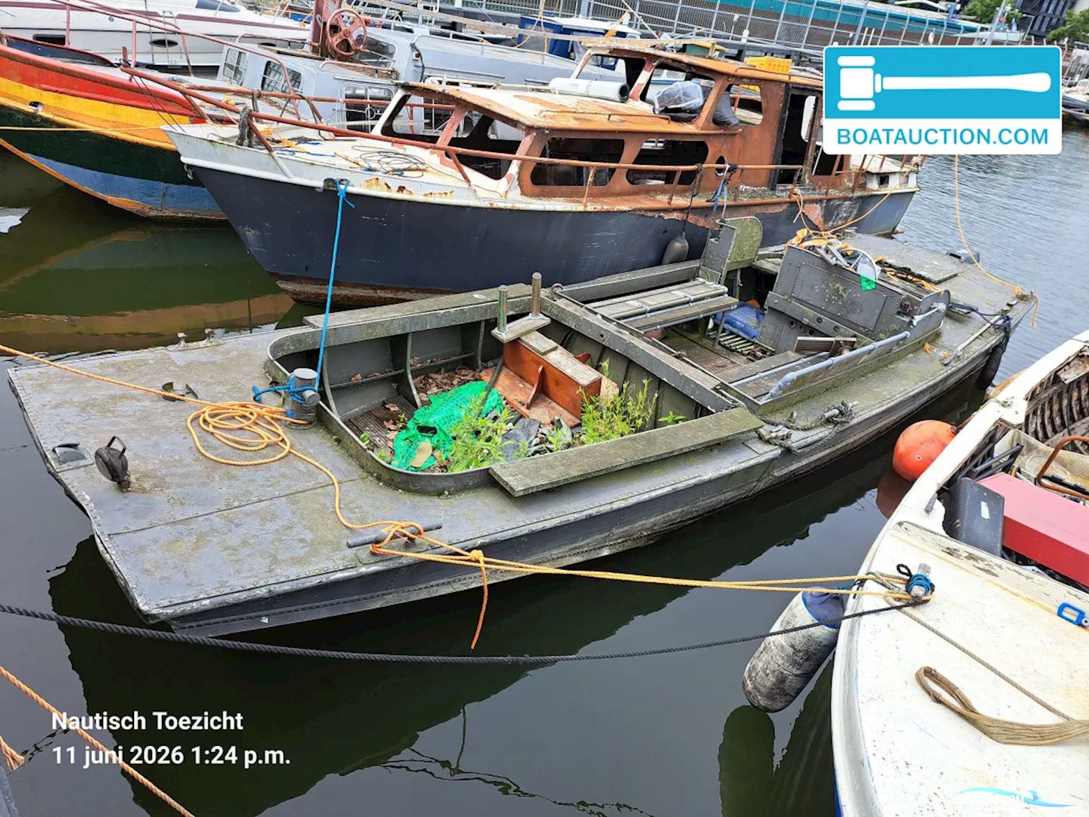 Legerboot 800 Dinghy , met Yamaha motor, The Netherlands