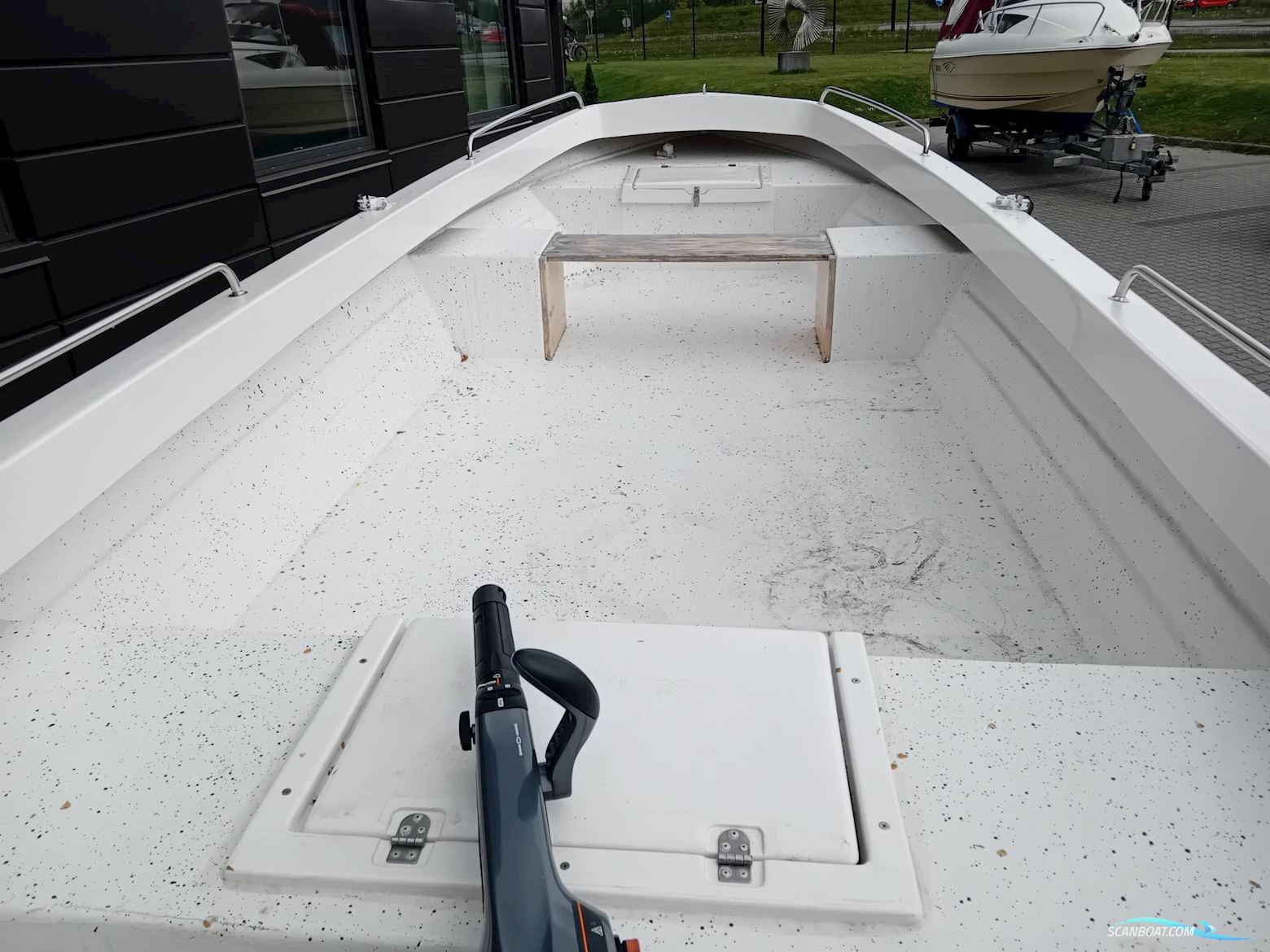 Nydam 550 m/ Yamaha F40