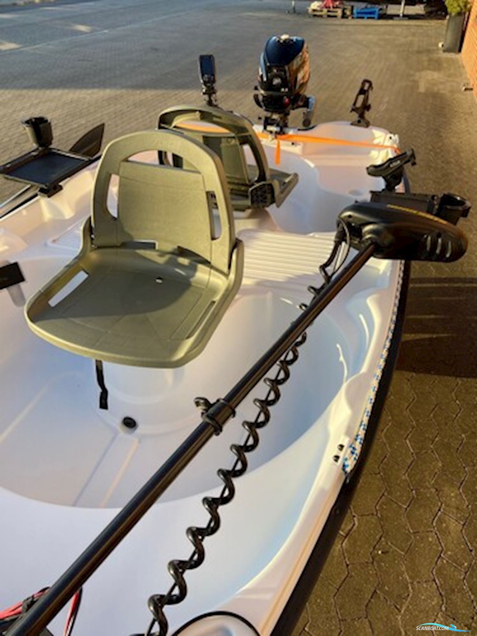 Pelican Predator 103 m/Mercury F2,5 hk 4-Takt - Solgt !